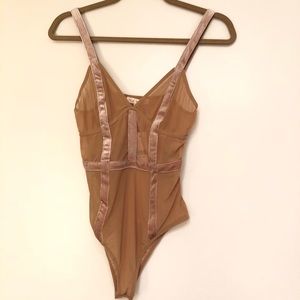 NWT. Mesh & Velvet Nude Pink Bodysuit.